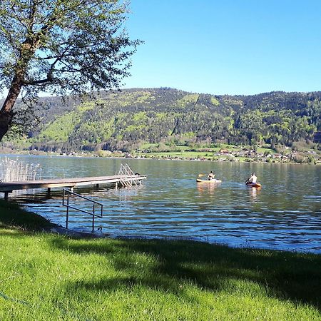 Maren Seeblick Appartement Haus Haensel&Gretel Direkt Am Ossiacher See Mit Hallenbad Skiarena Gerlitzen Stiegl Bagian luar foto