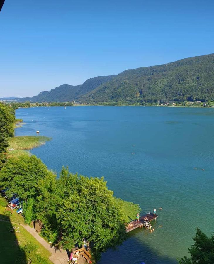 Maren Seeblick Appartement Haus Haensel&Gretel Direkt Am Ossiacher See Mit Hallenbad Skiarena Gerlitzen Stiegl Bagian luar foto