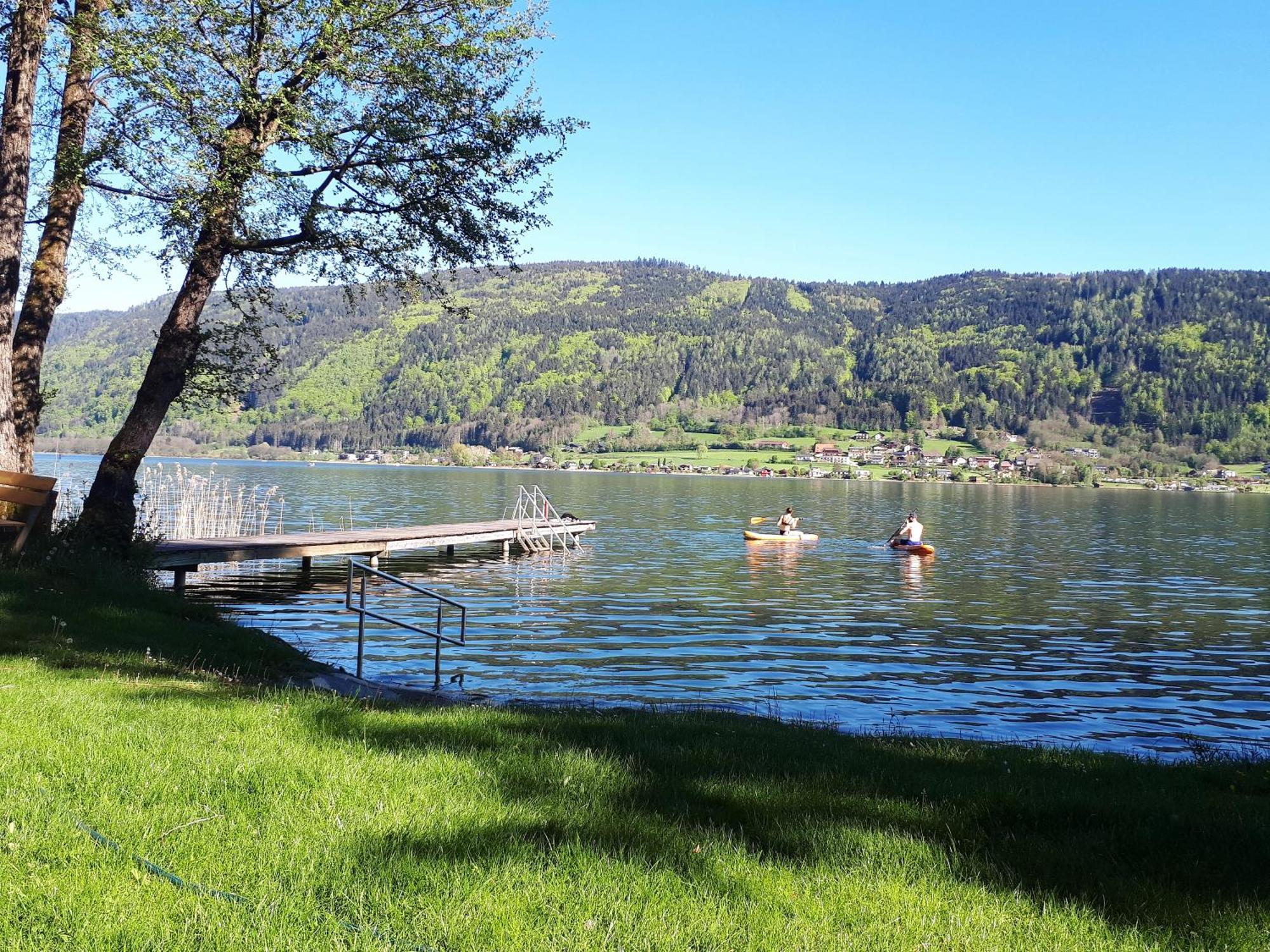 Maren Seeblick Appartement Haus Haensel&Gretel Direkt Am Ossiacher See Mit Hallenbad Skiarena Gerlitzen Stiegl Bagian luar foto